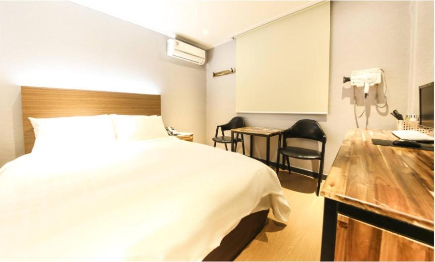 M Lluwa Motel Szöul Kültér fotó